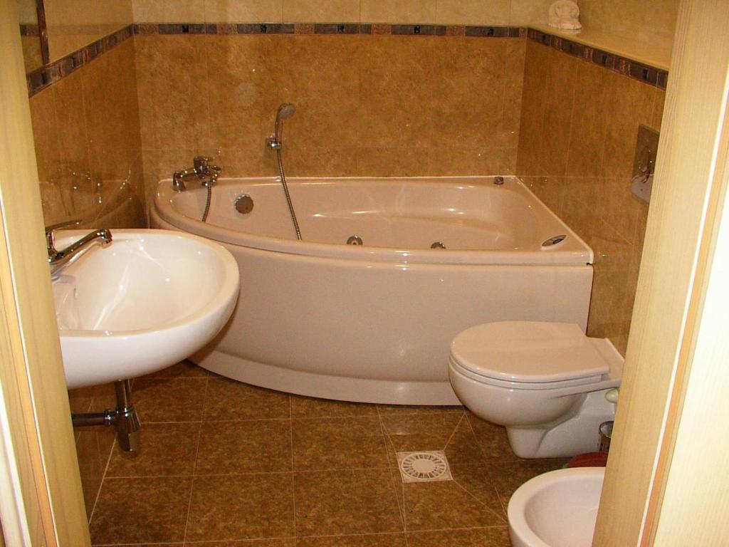 Veles Hotel Dniepropietrowsk Pokój zdjęcie